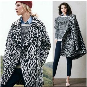 BANANA REPUBLIC COCOON MOTO OVERSIZED JACKET. PTP 23